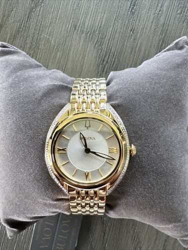 Pre-owned Bulova 98r298 Classic Diamond Stainless Steel Quartz Ladies Watch