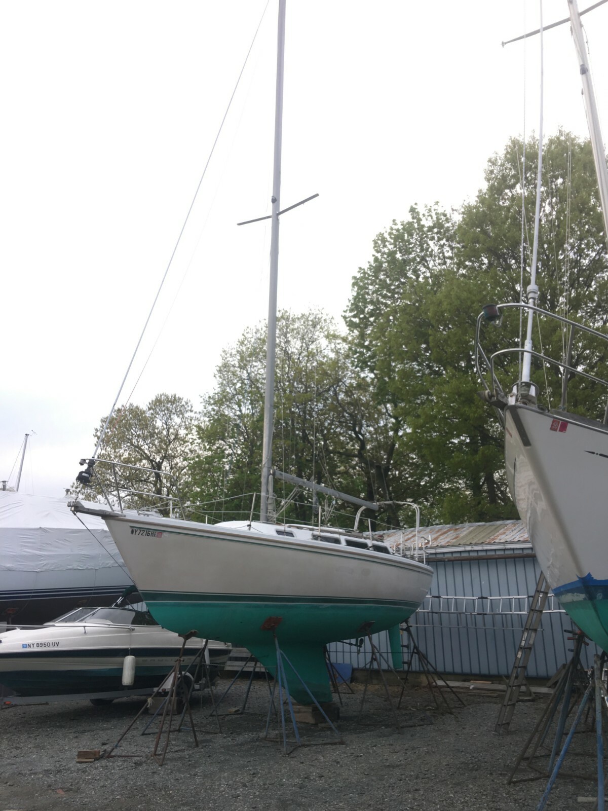 1985 Catalina MKII 30' Sailboat - New York