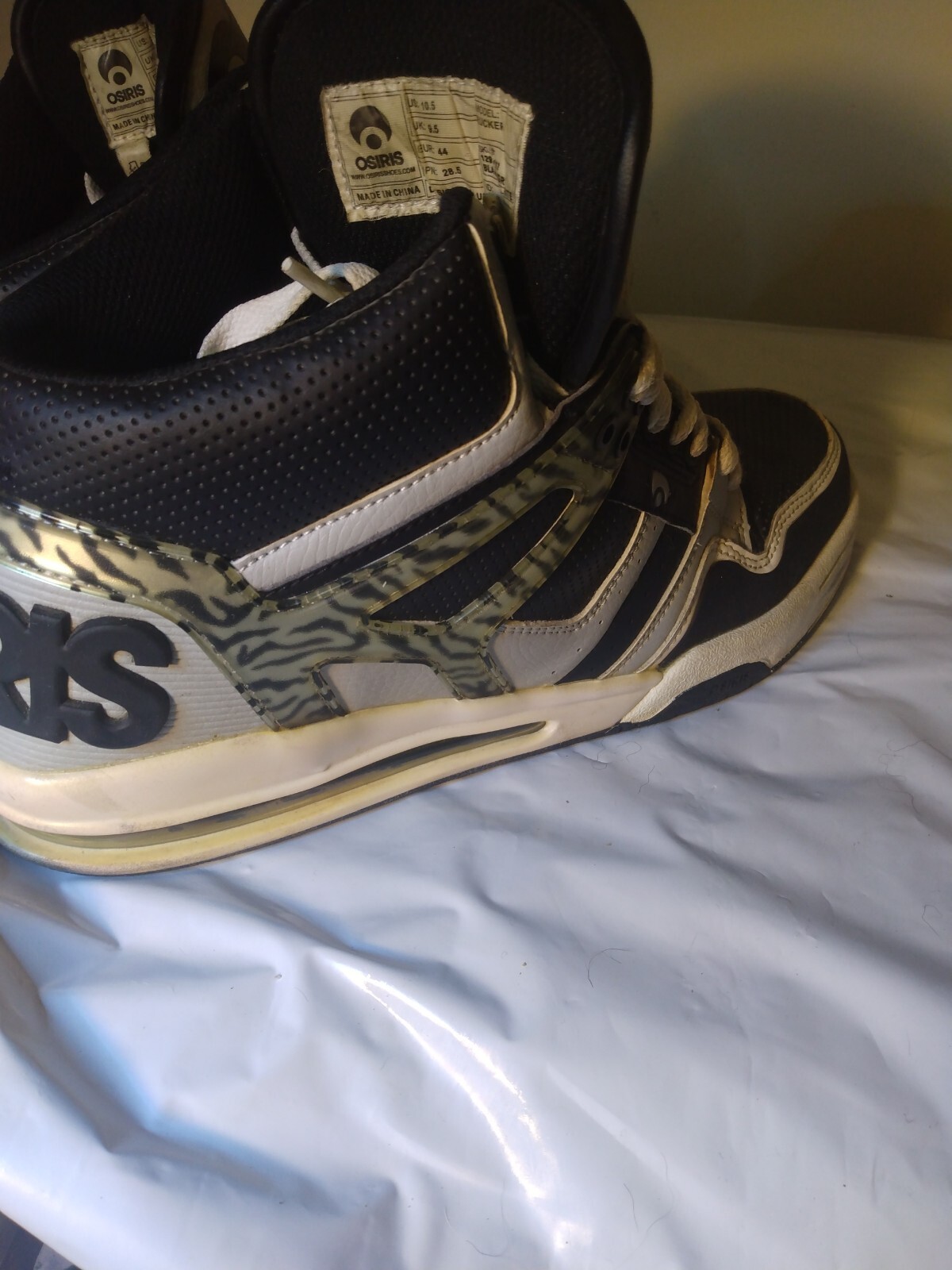 Rare Osiris Men's Skate Shoes Size 10 