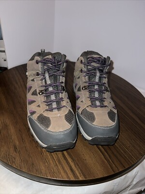 Gander Mountain Women Hiking  Boots/Shoes suede size 7 GRAY/PURPLE Waterproof