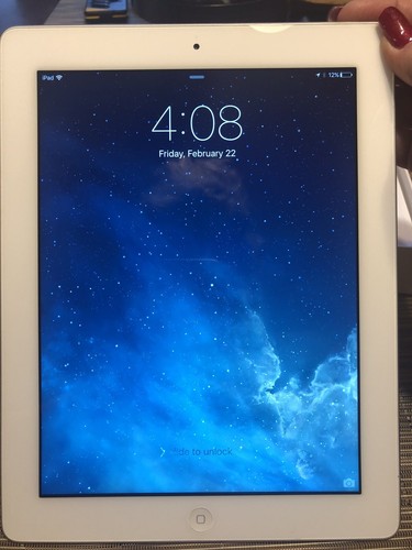 Apple iPad 3rd Gen. 16GB, Wi-Fi, 9.7in - White