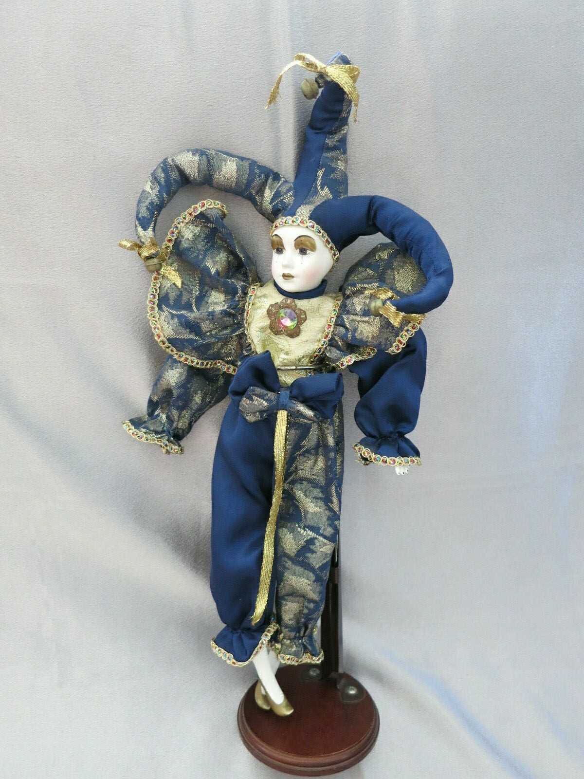 Exquisite Vintage 1980s / 1990s Porcelain Harlequin Jester
