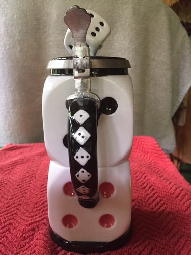 GAMBLERS “DICE” CHARACTER STEIN- NEAT !! -NEW