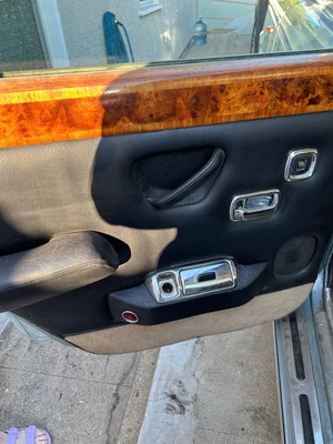 image 9 of interior