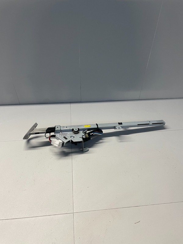 Mercedes Clk W209 Gurtbringer Gurtgeber Vorne Rechts A2038600282