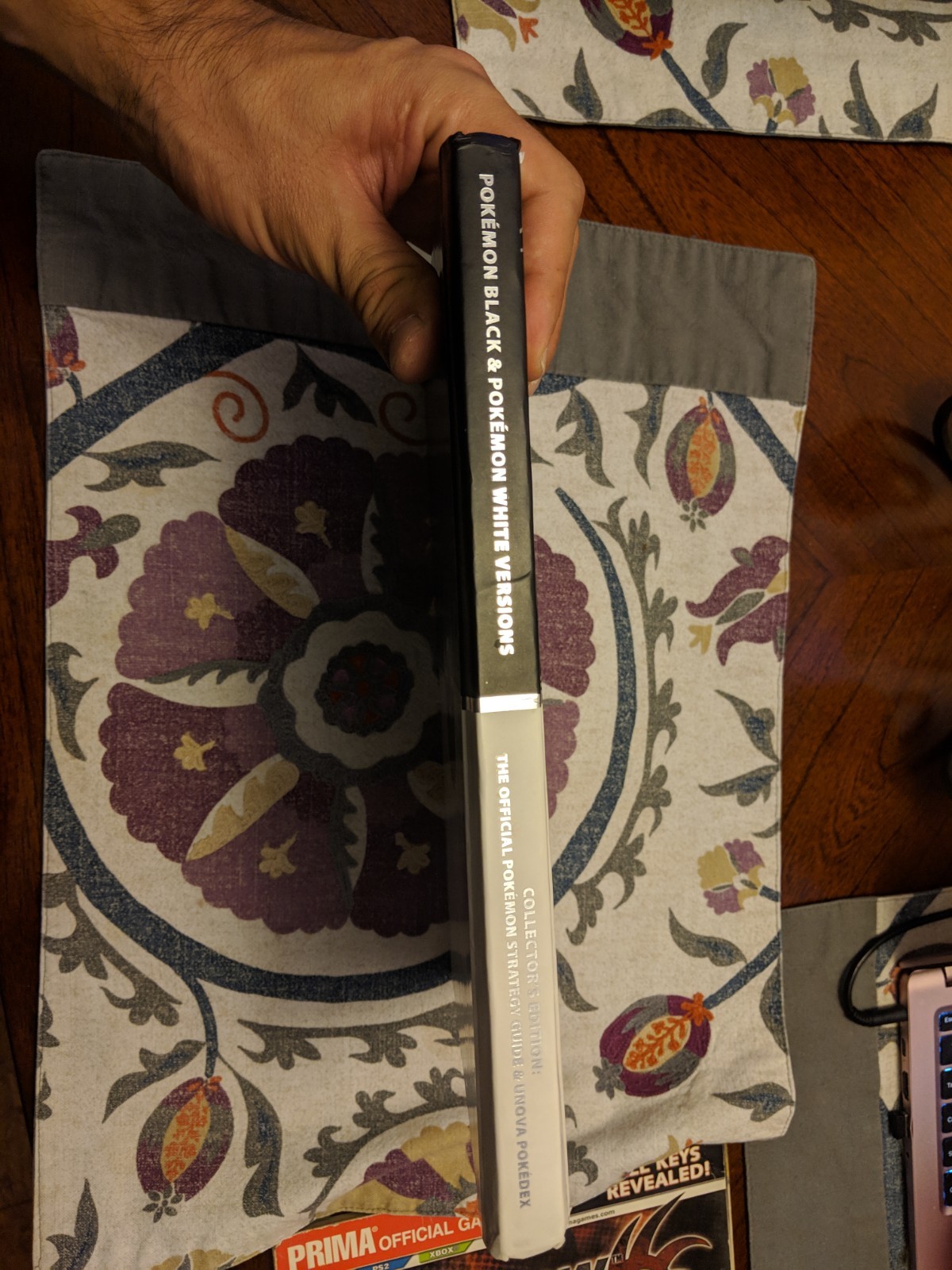 Pokemon Black Version & Pokemon White Version Collector's Edition