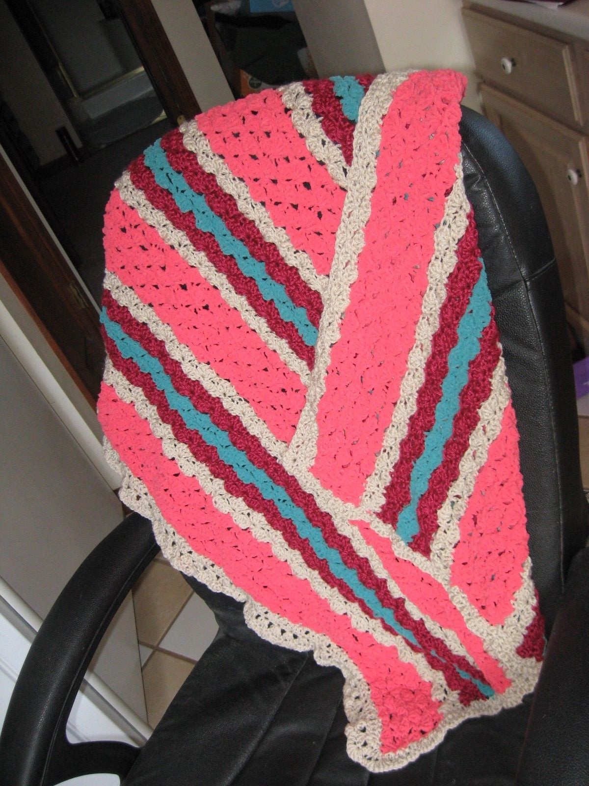 Handmade Small Shell Stitch Crochet Afghan 35