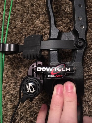 2017 BowTech BT-X 28 70#-80#