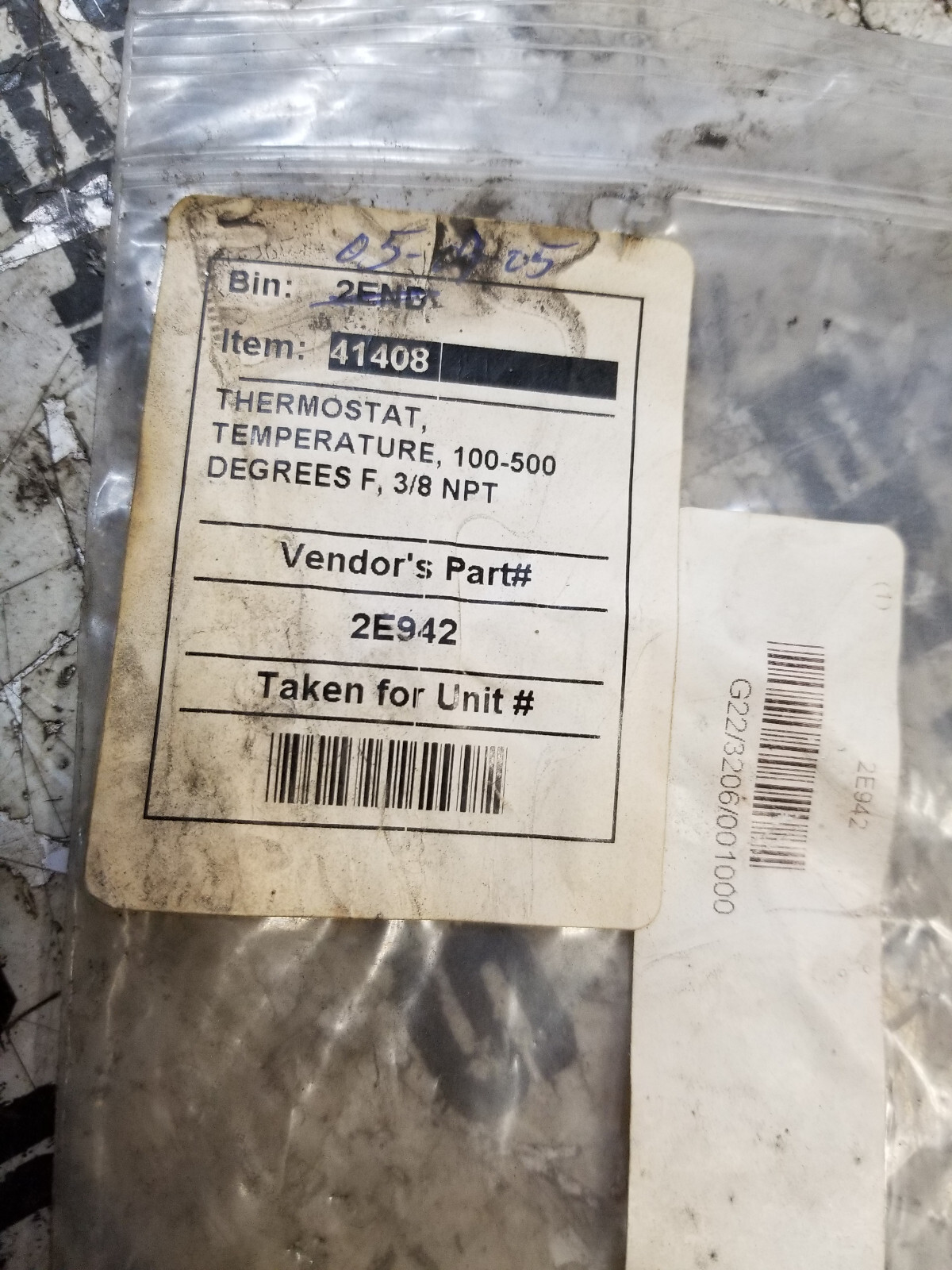 VULCAN 2E942 THERMOSTAT 100-500 DEG F, 3/8 NPT - Picture 6 of 7