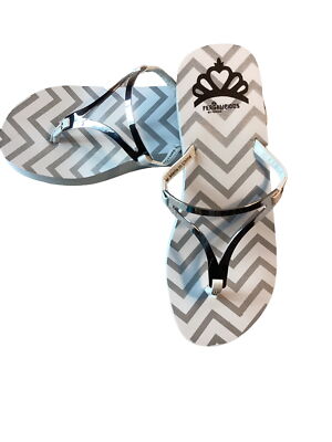 Fergalicious by Fergie Sandals*Thongs*Beach *Size 7 *White  * Foam*NEW IN BOX