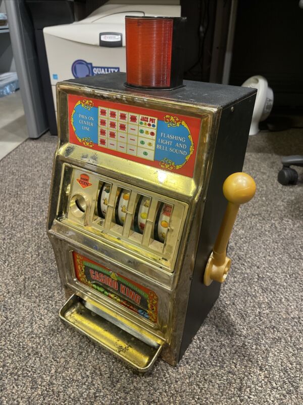Vintage Waco Casino King Toy Slot Machine Coin Bank - Parts or Repair