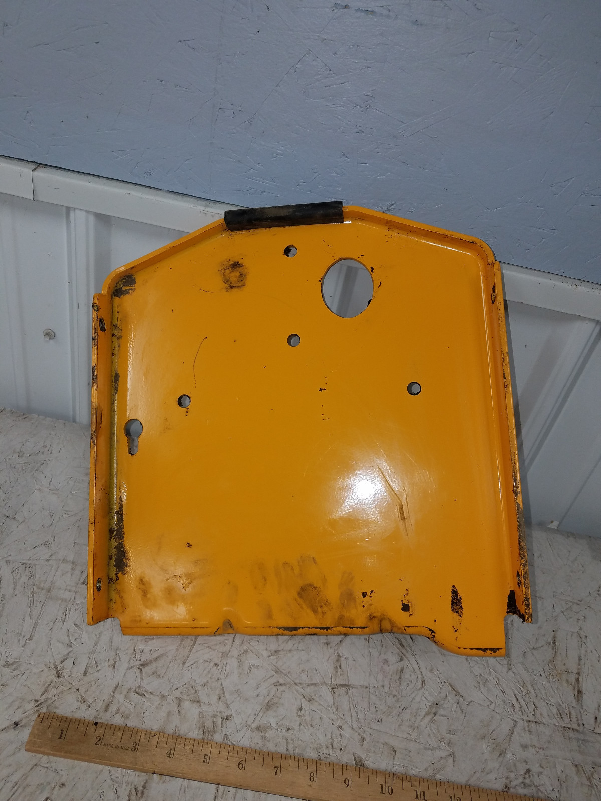 CUB CADET 3000 SERIES REAR HITCH PLATE COVER 703-3546-0716