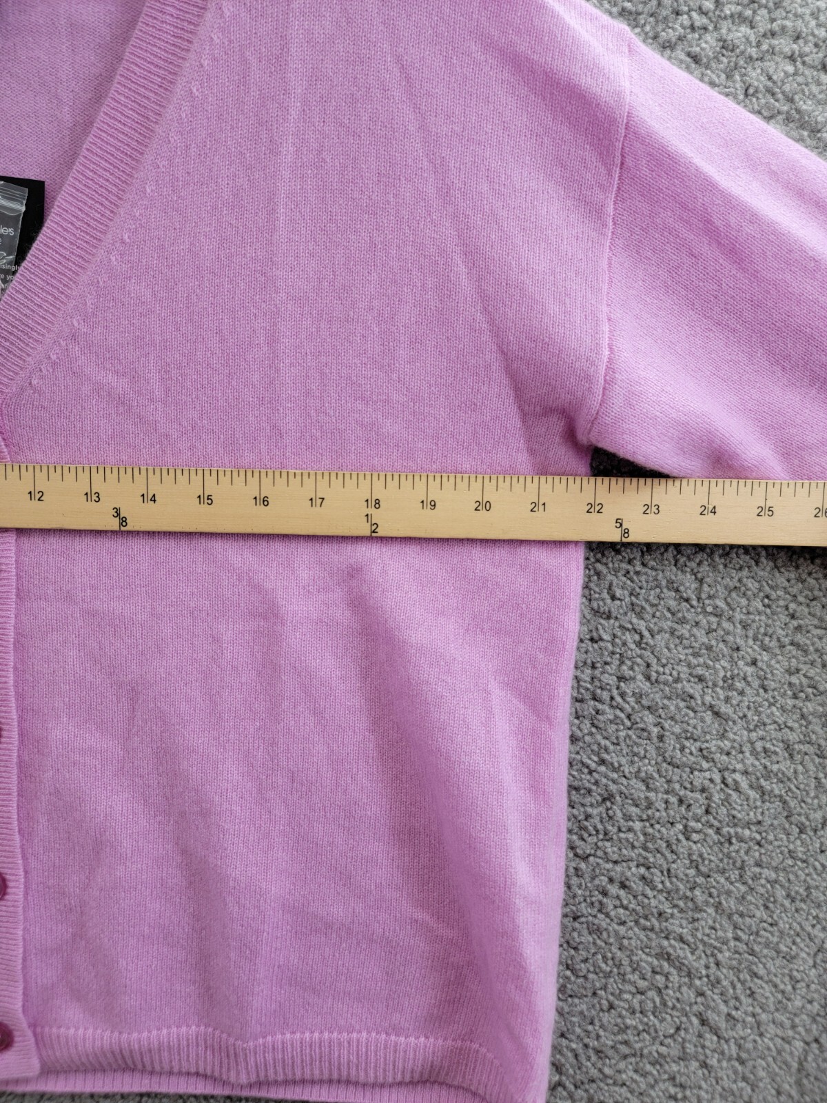 C by Bloomingdale's Cashmere Long Sleeve V-Neck Cardigan Women's S Rose Quartz - Picture 5 of 16