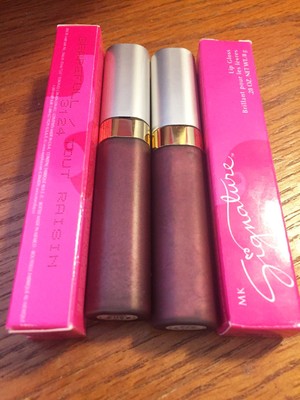 2 Mary Kay Signature Brillant Lip Gloss Grapefull Tout Raisin NIB Free Ship