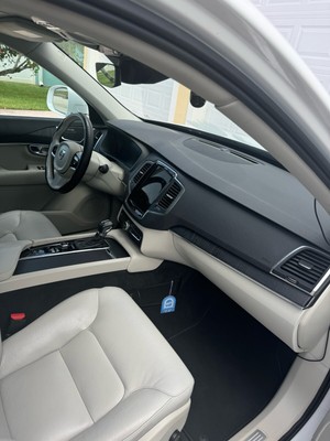 image 2 of interior