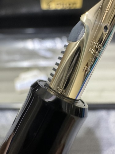 Pilot Namiki CUSTOM743 Fountain Pen Black FALCON (FA) Nib