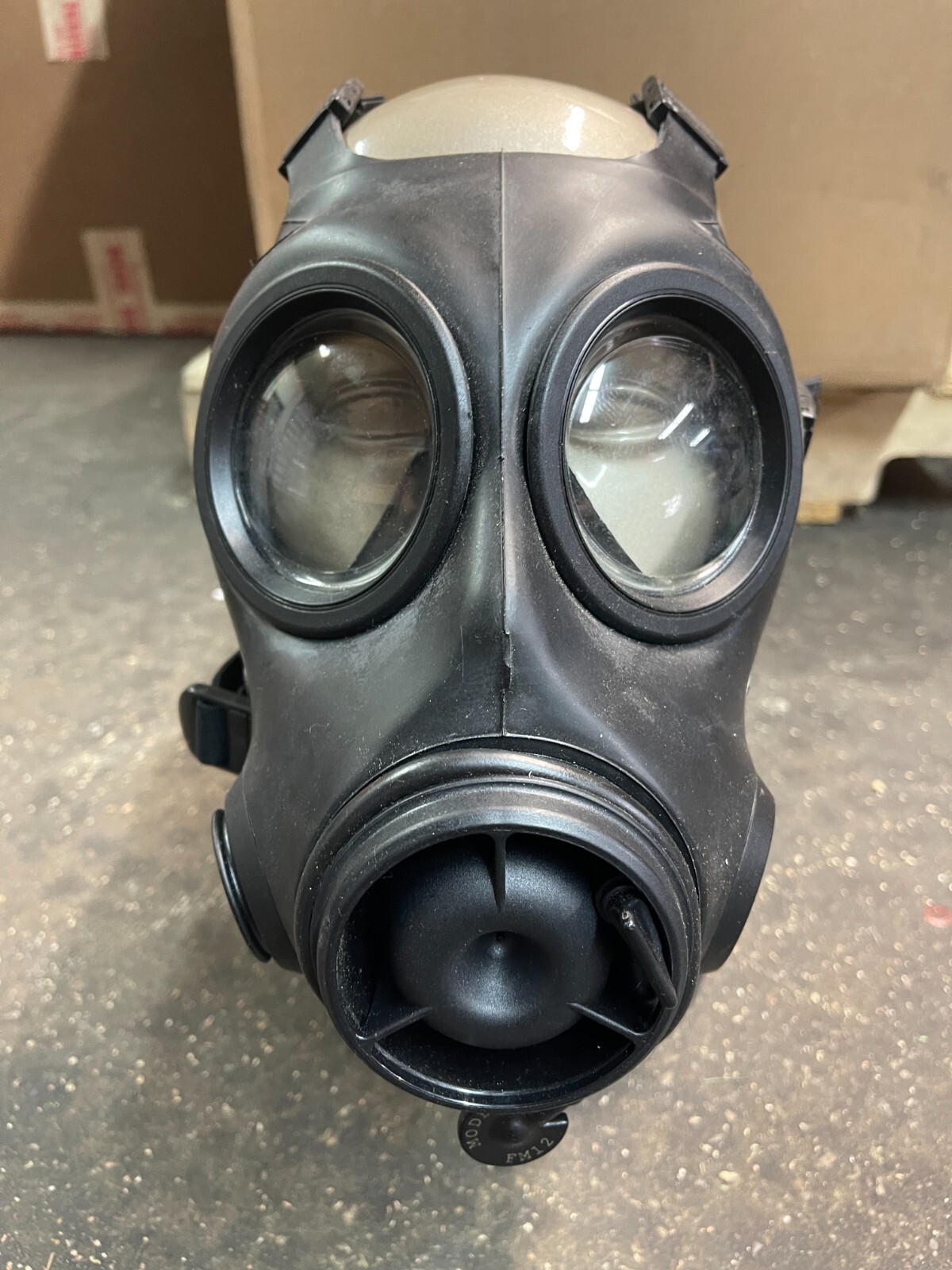 AVON社　FM12 ガスマスク　新品未使用デッドストック品 FM12 Gas Mask, AVON, Size 1 (Large) | eBay