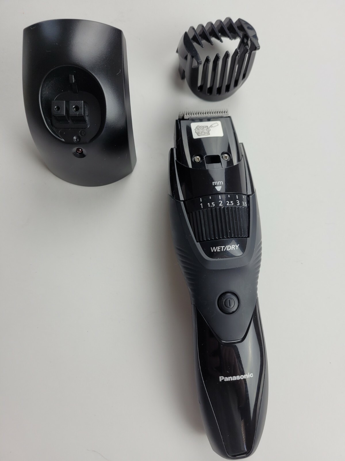 Panasonic Cordless Men's Beard Trimmer With Precision Dial, Adjustable 19 Length