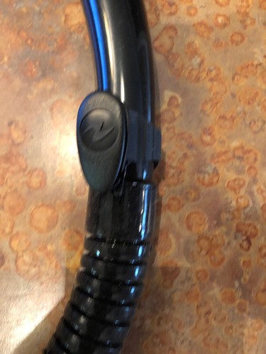 AQUA LUNG Impulse 3 Flex Dry Snorkel Pink And Black Snorkel Scuba New