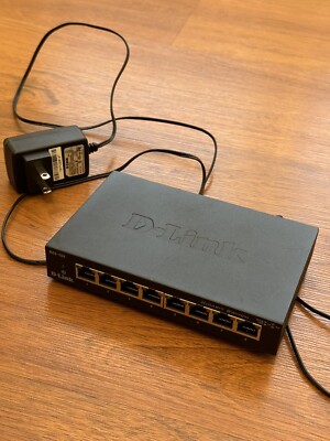 D-Link DGS-108 8 Port Gigabit Ethernet Desktop Switch