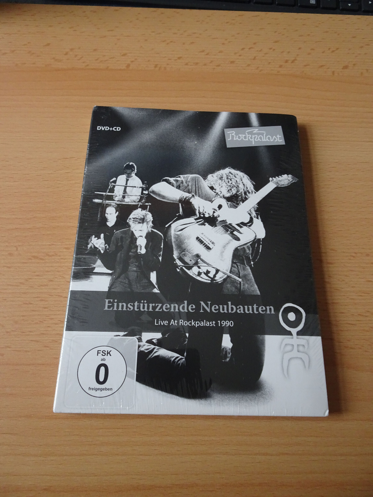洋楽 EINSTURZENDE NEUBAUTEN1991~2001 LPBOX 洋楽 EINSTURZENDE NEUBAUTEN1991~2001 LPBOX LmpwZWc.jpeg