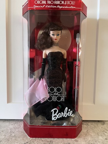 スポーツ Barbie SpecialEdition Barbie Fashionistas Swappin' Styles Teresa Sporty Doll