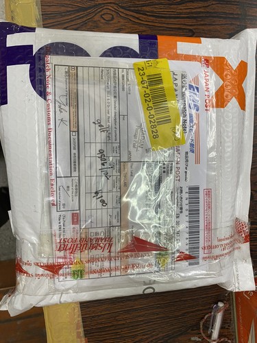 Foto dell'oggetto di un acquirente verificato