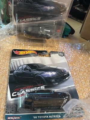 MINI GT LB★WORKS Toyota GR Supra JPS 325 MINIGT.com – Welcome to the World of 1:64!