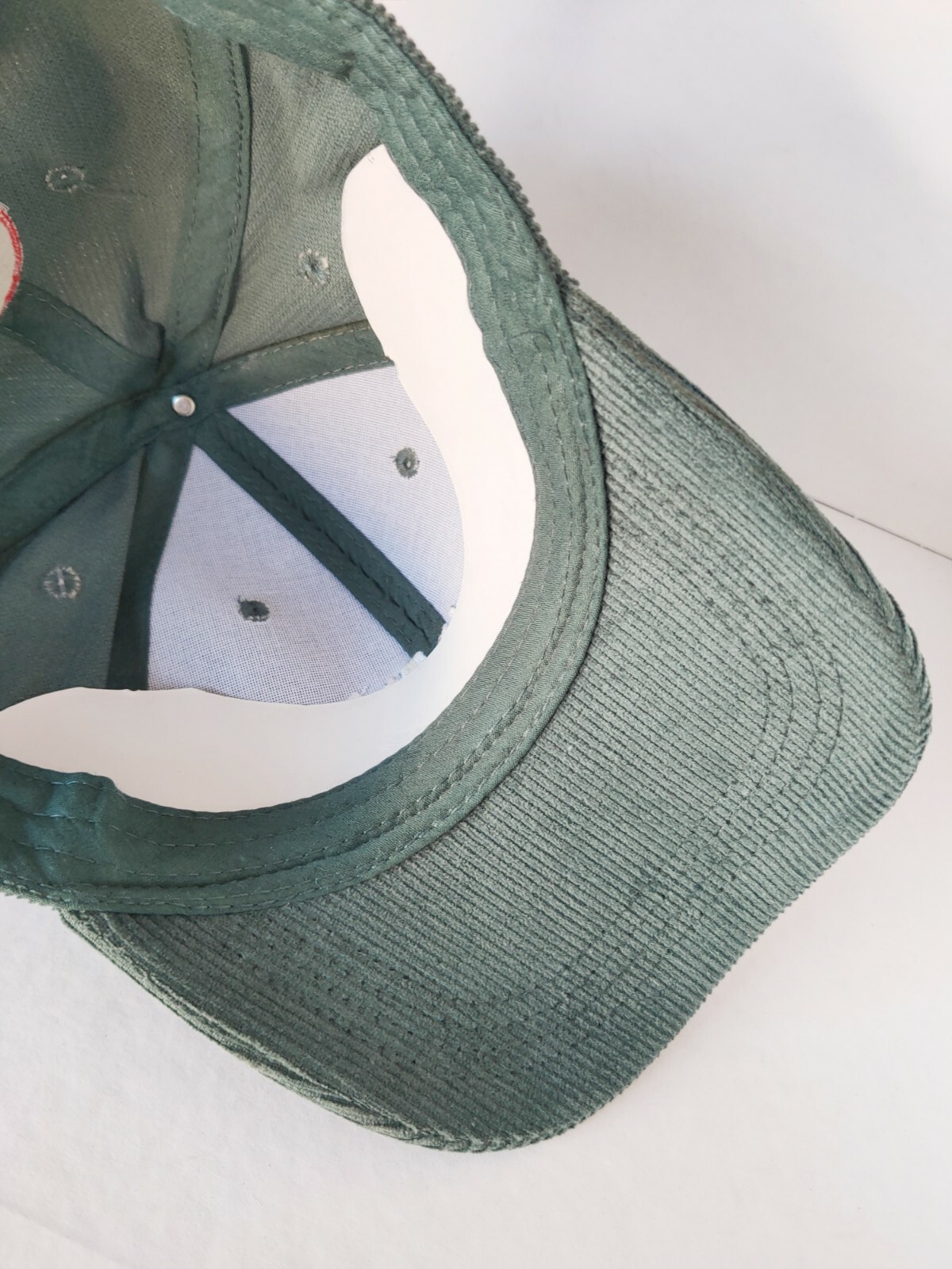 BUNNINGS WAREHOUSE CORDUROY CAP HAT 