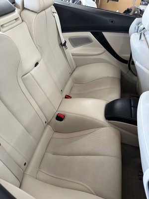 image 7 of interior