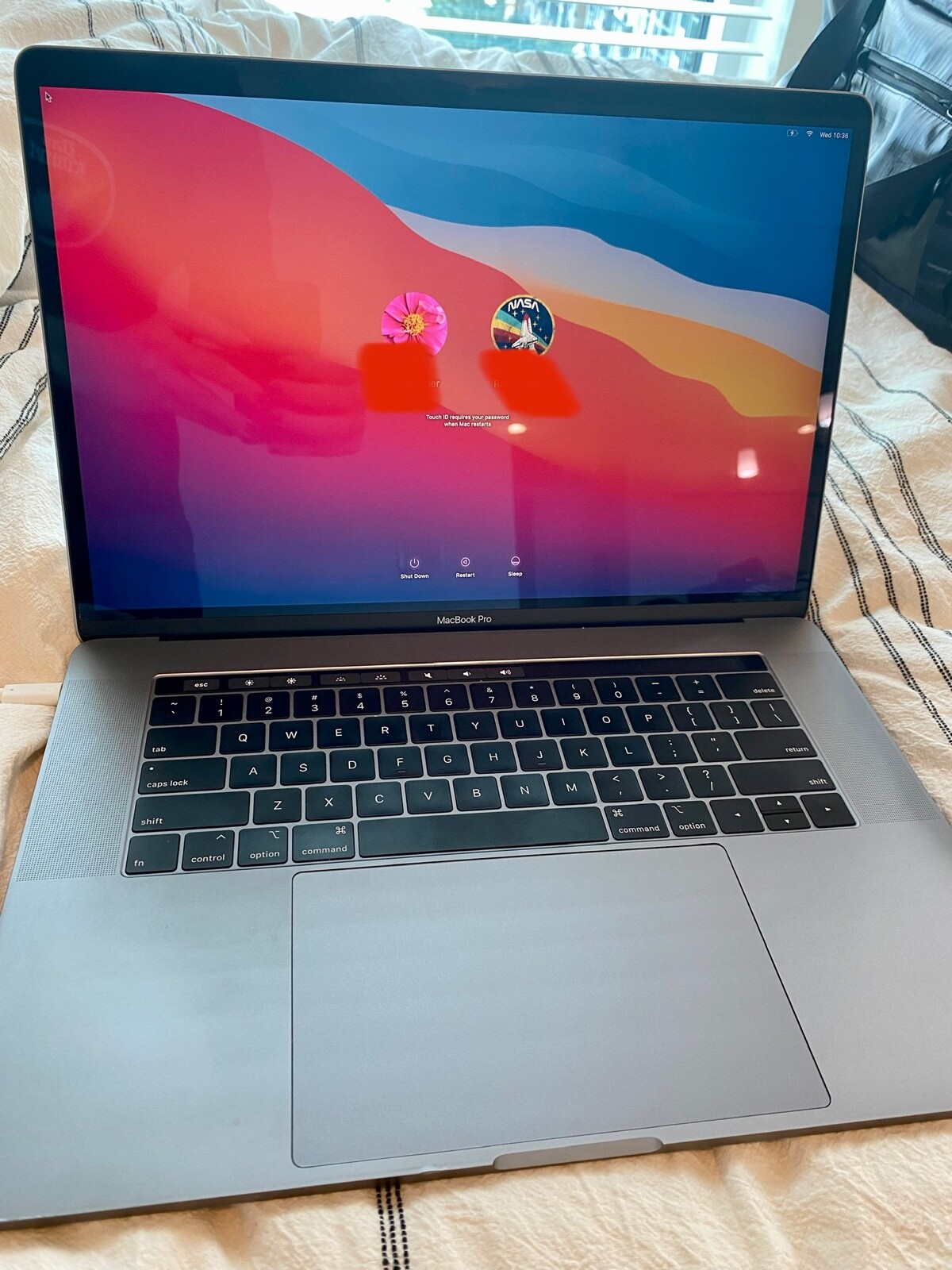 2018 MacBook Pro 15'' (512GB SSD, Intel Core i7 8th Gen, 16GB, Touch Bar) 748926598286 | eBay 2018 MacBook Pro 15'' (512GB SSD, Intel Core i7 8th Gen, 16GB, Touch Bar) 748926598286 | eBay