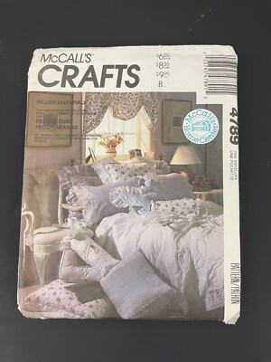 McCall's Home Decorating PILLOW BED CHAIR LOVESEAT OTTOMAN COVERS Sewing Pattern