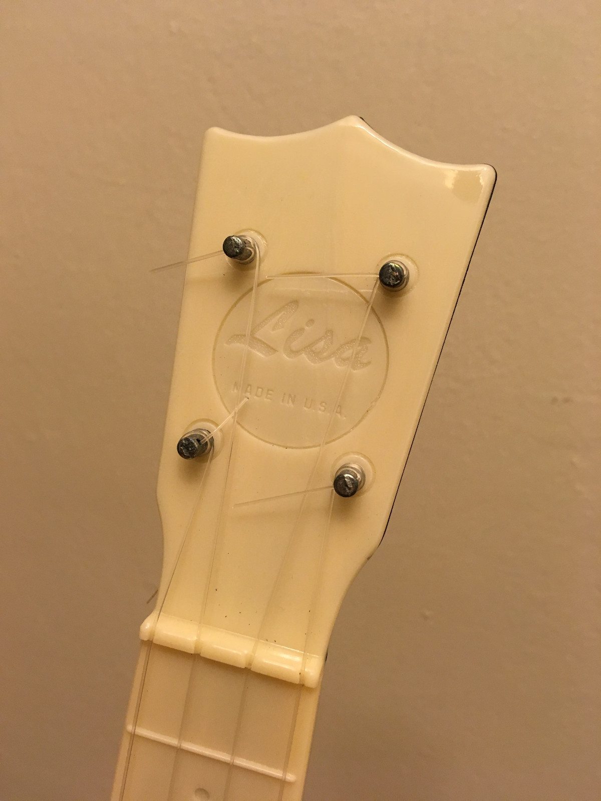 1950s Vintage Lisa Plastic Soprano Ukulele - NOS - Excellent Condition