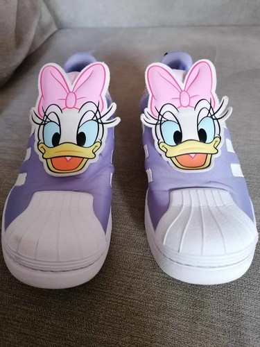 Disney ティガー ジャンパーユニセックス Disney（ディズニー）の「【DISNEY/ディズニー】総柄パーカー