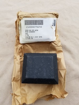 M561 Gama Goat Transmission Resilient Shock Mount M792 G874 N.O.S.