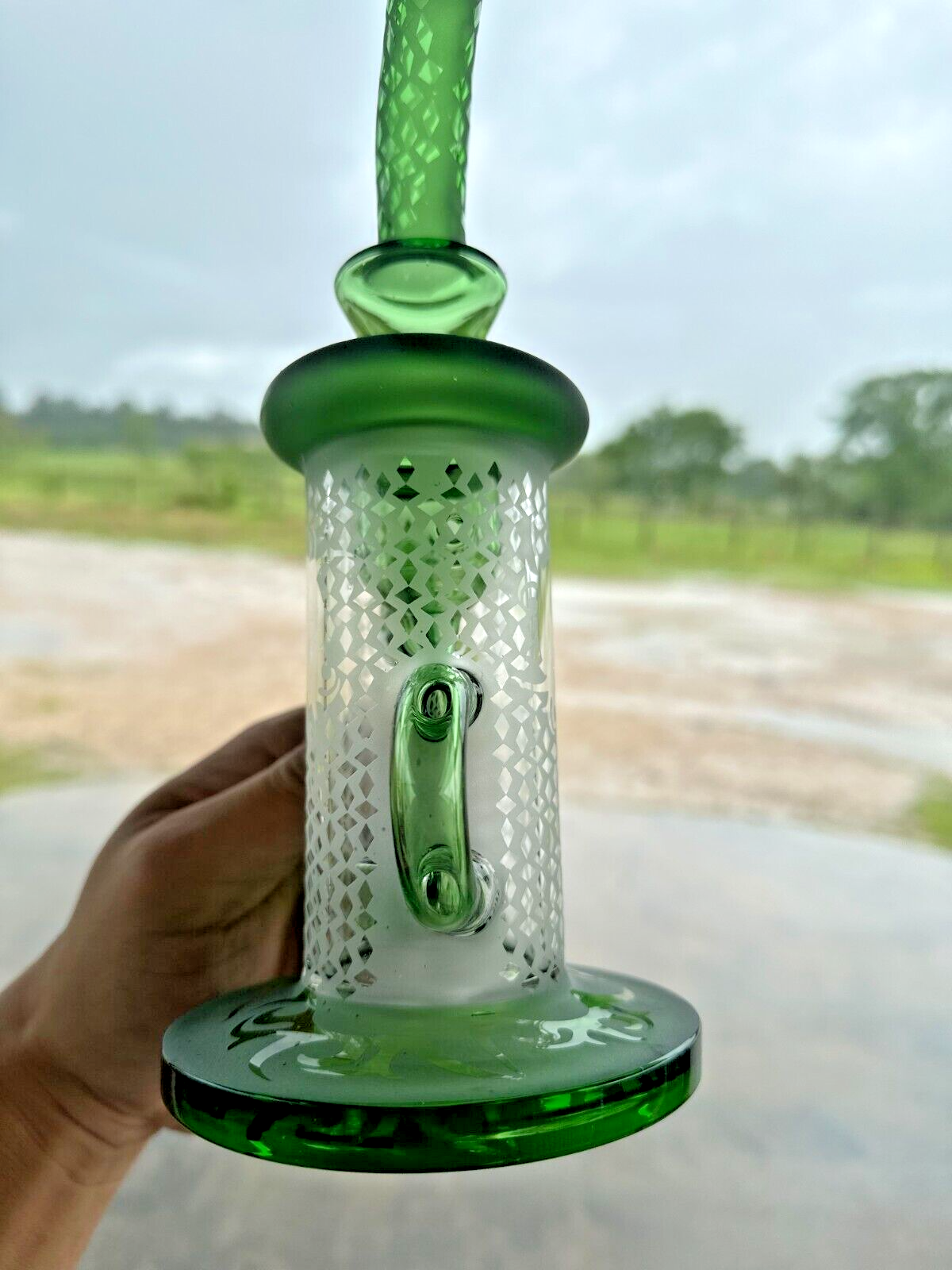 10" Carved craft Glass Bongs Smoking Glass Water Pipe with 14mm Round handle