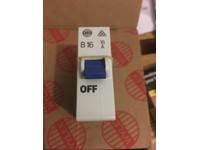 Wylex B type MCB BS60898 32 amp plug in type 3kA