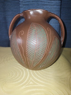 Original Studio Art Pottery Ceramic Vase Artist s Initials AB D15 Some Wear