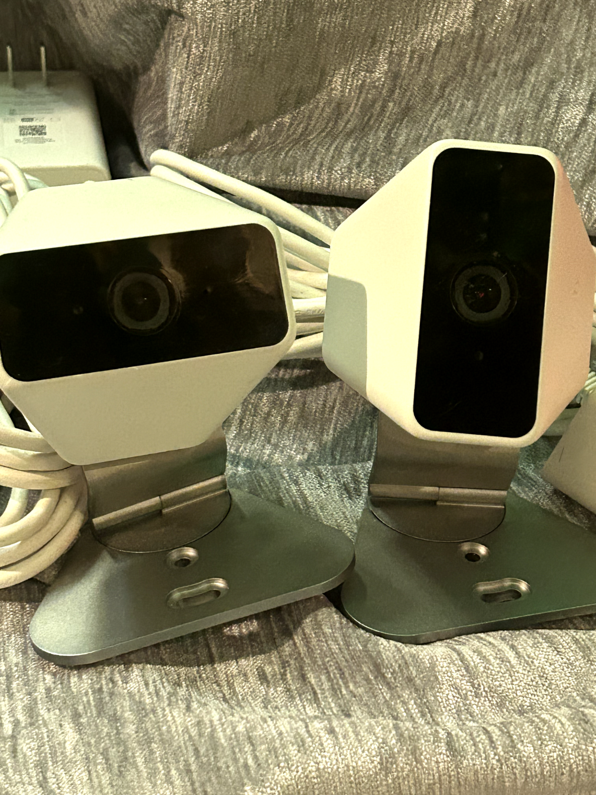 Camera With 1x Xw4 1080p
