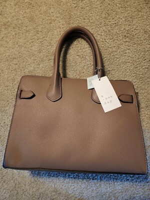 a. new day Sandpiper Purse