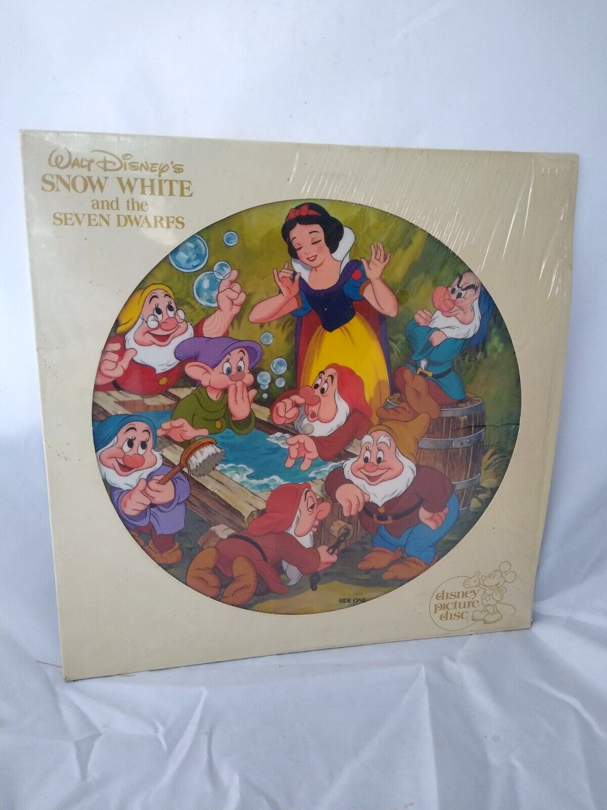 Walt Disney’s Snow White and the seven dwarfs picture disc￼ LP Record Album 3101