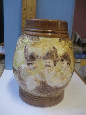 ARTIST SIGNED & DATED 1975 GERMAN STYLE HAND CRAFTED & GLAZED BEER STEIN/MUG