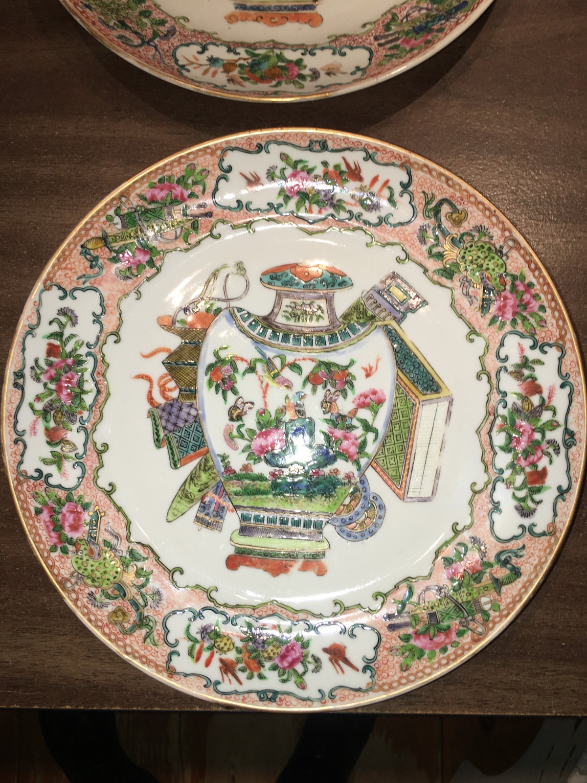 Set 4 Unusual Antique 19C Chinese Rose Medallion 9.75