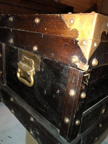 Beautiful Hand Made Antique 1800s Carpenters Tool Chest Trunk Lots Of Brass