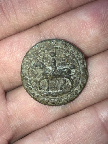 Rare Rev War Loyalist Dragoon’s Military Button - with Shank