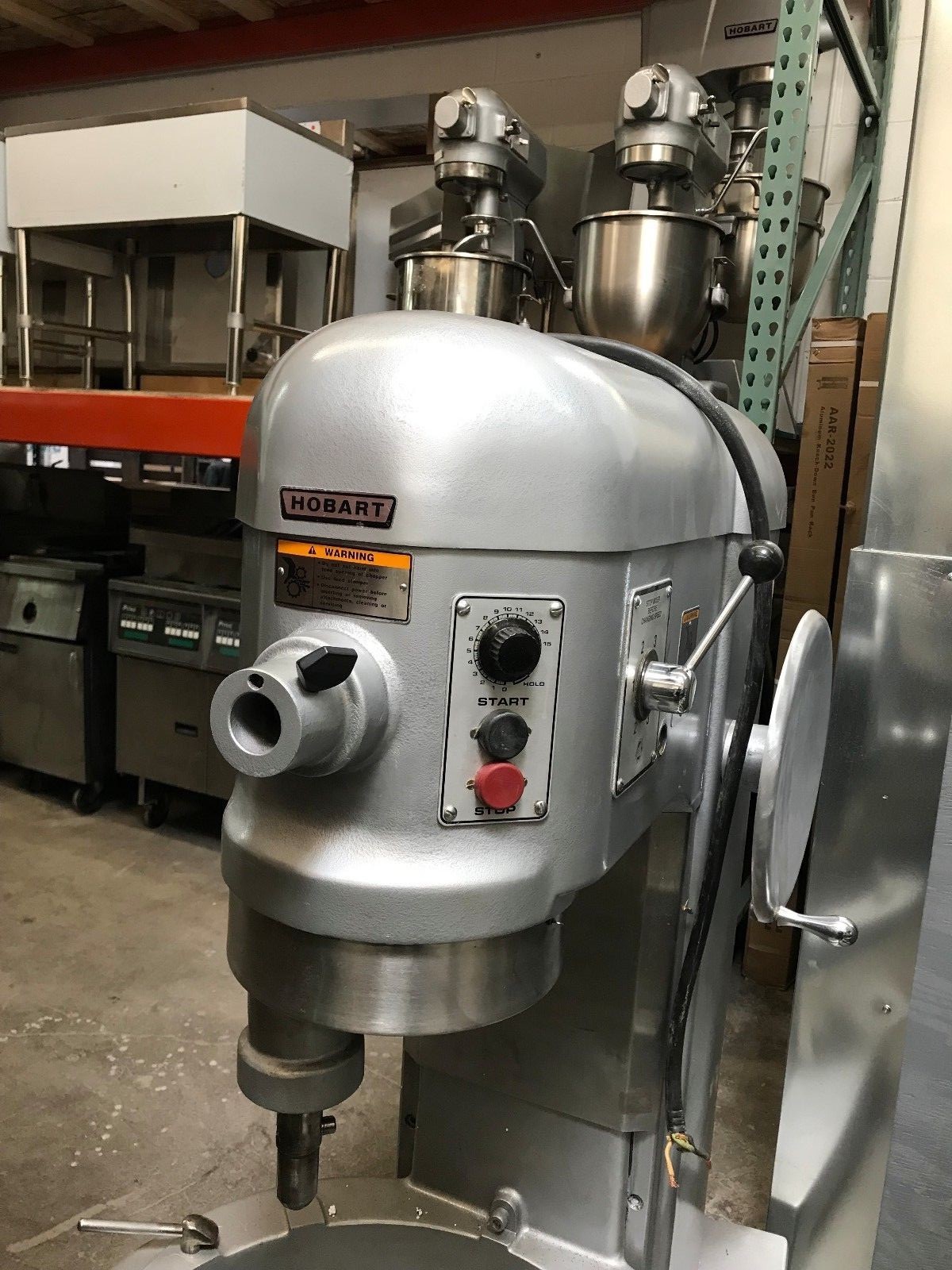 Reconditioned Hobart 80 qt pizza dough mixer Model L-800
