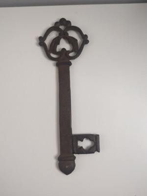 Victorian Master Door Iron Skeleton Key Man Cave Home Office Work Decoration