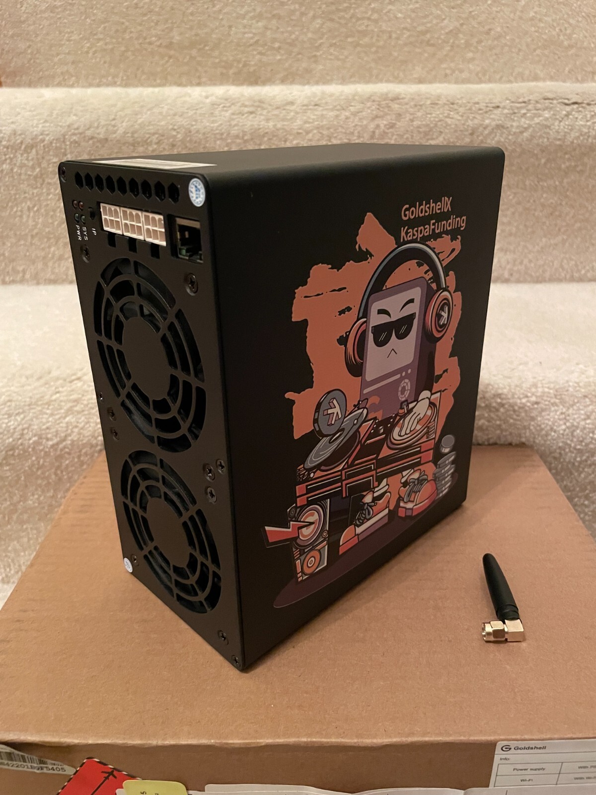 GOLDSHELL KA BOX PRO MINER 1.6TH/s - USA SELLER | ✈️SHIPS ASAP in hand