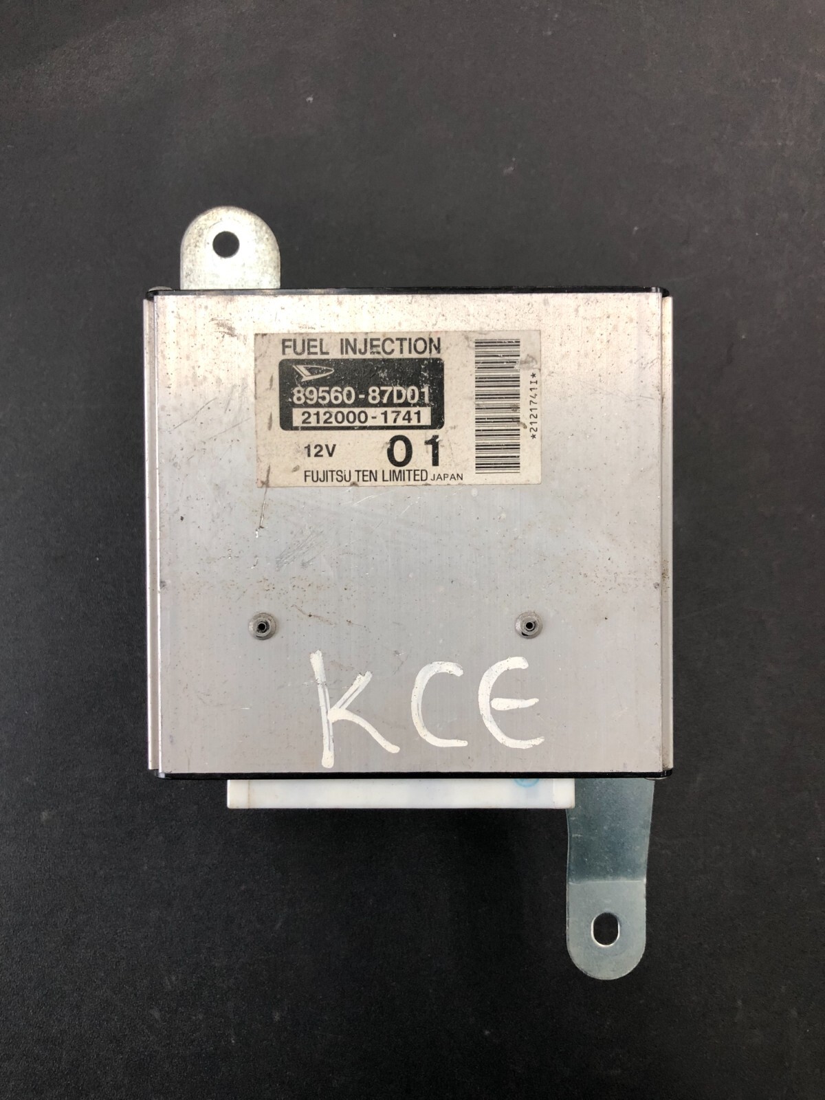 DAIHATSU HIJET S200V Engine Control Unit ECU EF 01 89560 DAIHATSU HIJET S200V Engine Control Unit ECU EF 01 89560
