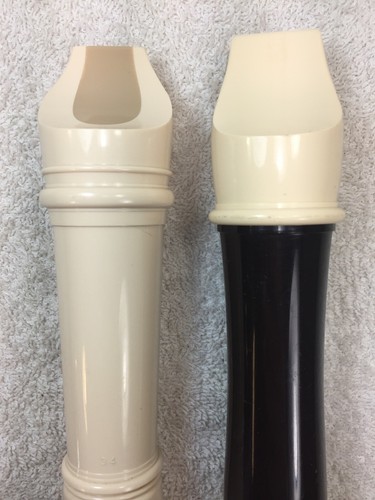 2 Vintage Recorders Aulos 209N-E Yamaha 22 12 32 B Made in Japan White Brown